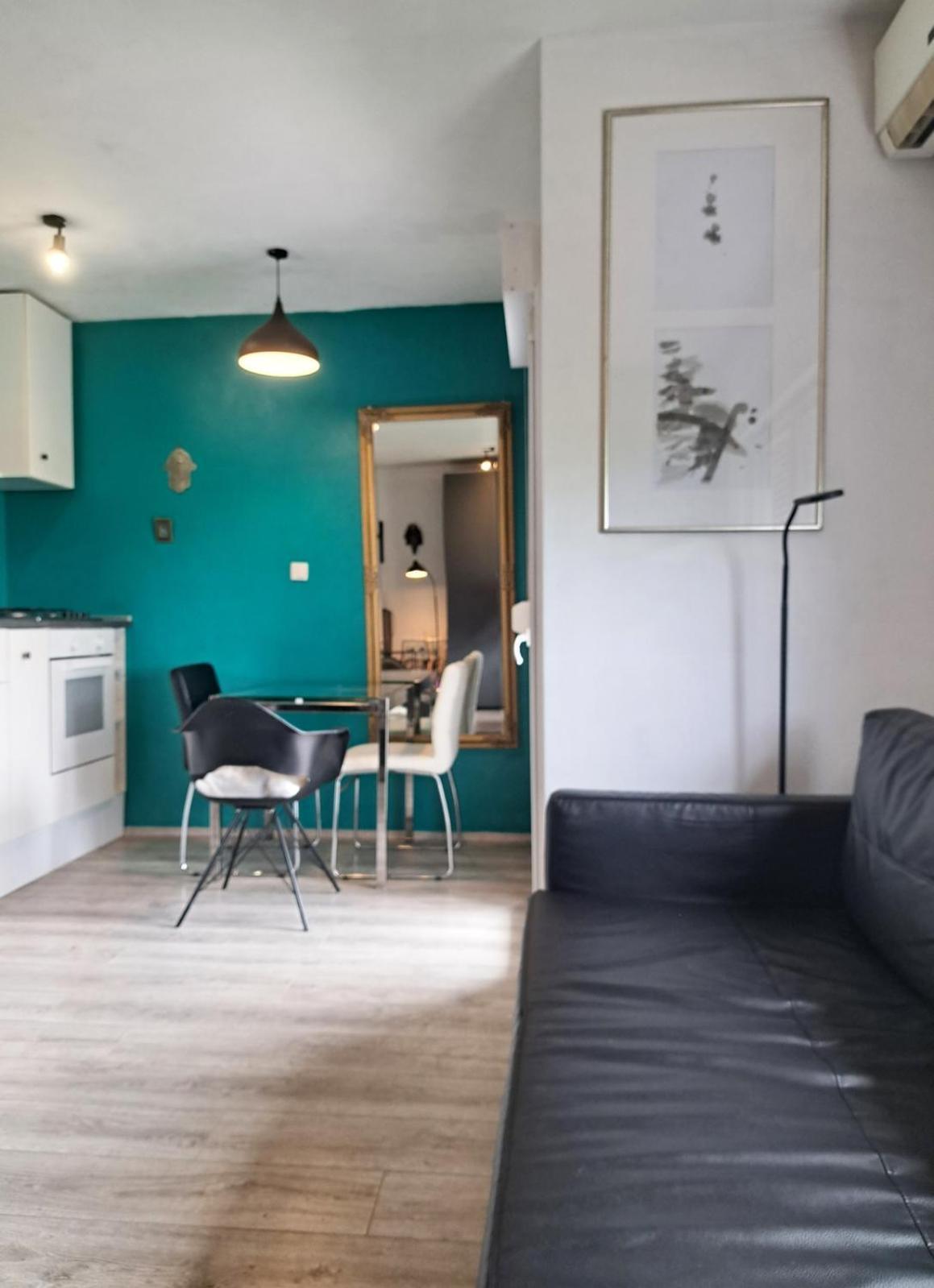Art Apartment Pula Exterior photo